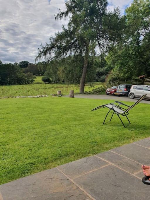3 Bedroom Barn Conversion With Hot Tub-Garden View - Ty Cerrig Barn Corwen Exterior foto